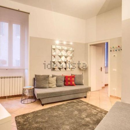 Easy Life Campo De' Fiori Apartment Rome Bagian luar foto